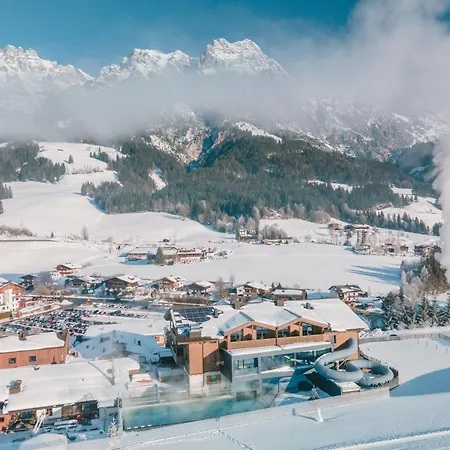 Hotel Riederalm-3